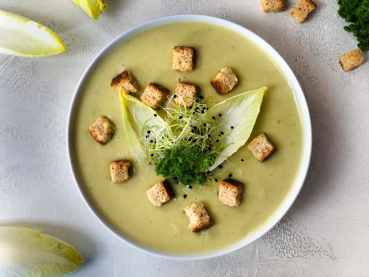 leckerste Chicorée-Kartoffel Suppe, vegan