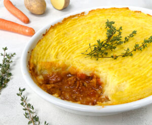 Veganer Shepherd’s Pie (Britischer Auflauf mit Kartoffelpüree)